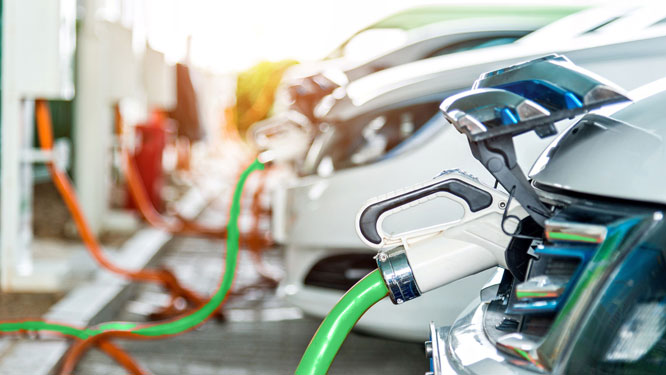 e絡盟推出綜合指南，為電動汽車充電站開發(fā)提供技術資源